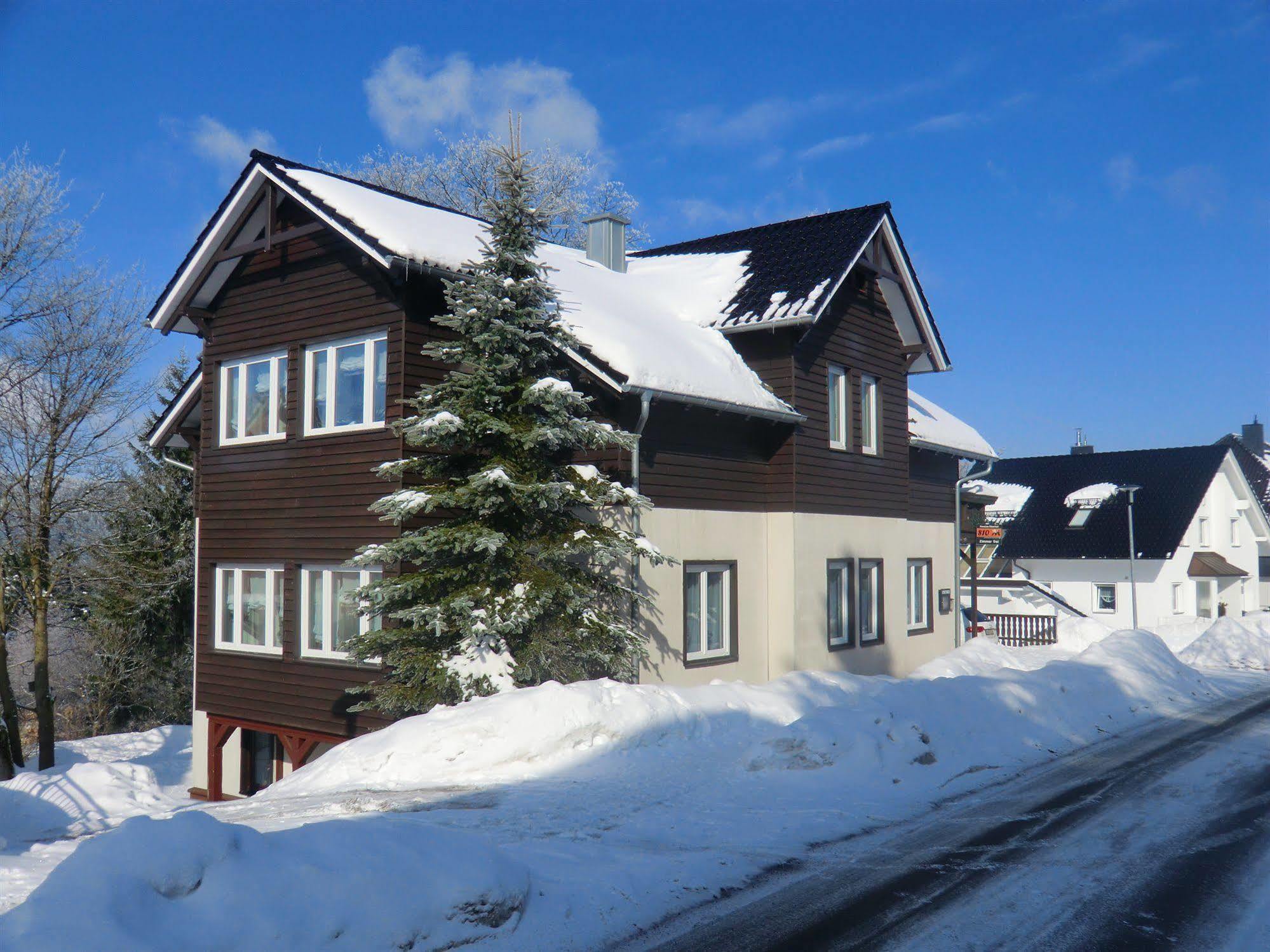 Pension & Ferienwohnung Oberhof 810 M Dış mekan fotoğraf